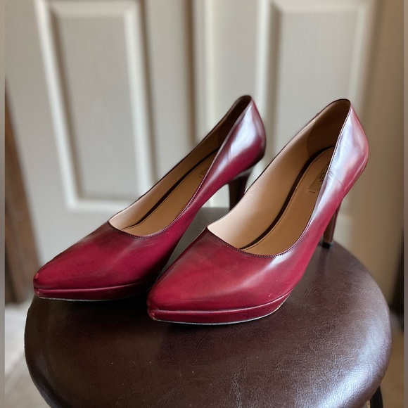 Prada Red Heels - Picture 2 of 5